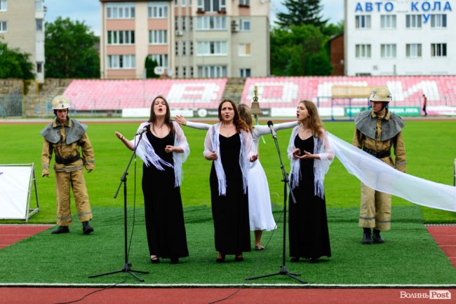 До Луцька на змагання з'їхались пожежники з 7 країн. ФОТО