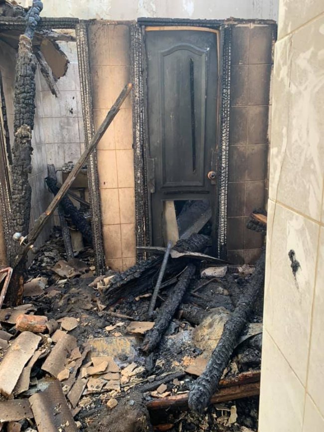 З'явилися фото зсередини пошкодженого вогнем луцького госпіталю 