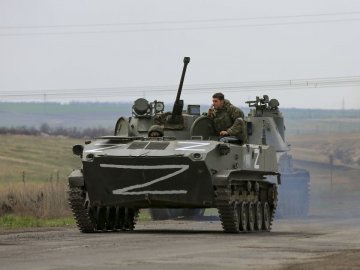 Росія вручає медалі окупантам, які розстрілюють мирних українців, – СБУ