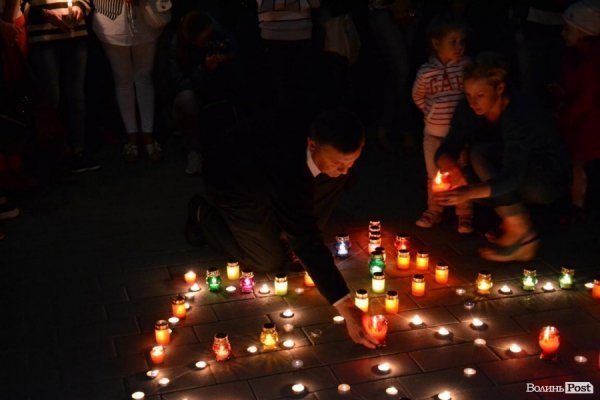 У Луцьку перед Дня Незалежності України вшанували тих, хто віддав за неї життя. ФОТО