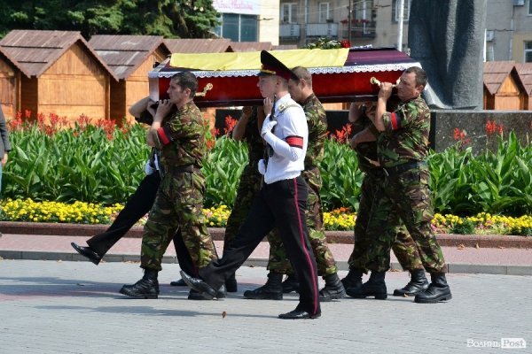У Луцьку провели в останню путь двох бійців 51-ої бригади. ФОТО