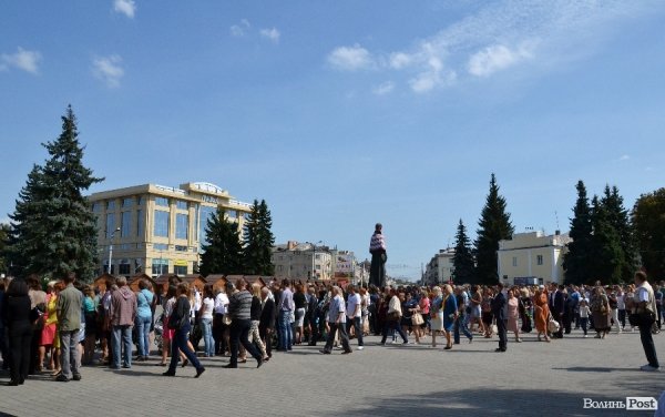 У Луцьку провели в останню путь двох бійців 51-ої бригади. ФОТО