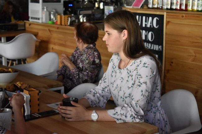 У Луцьку відбулась ретровечірка «Виведи бабусю в люди». ФОТО