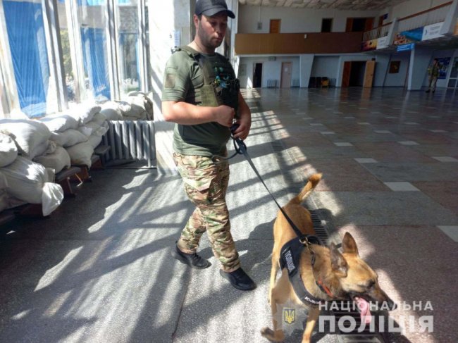 У Рівному повідомили про замінування аеропорту. ФОТО