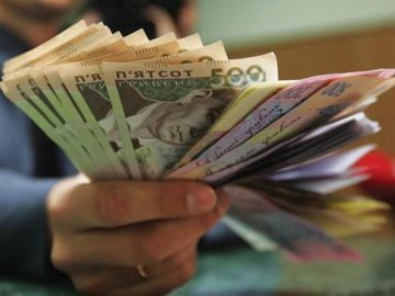 У Луцькраді вирішать, чи давати «на лікування» з депутатських фондів