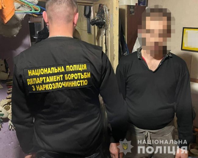 Сімейний бізнес: у волинського подружжя вилучили наркотиків на 20 тисяч. ФОТО