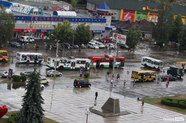 У Луцьку після зливи – потоп. ФОТО. ВІДЕО