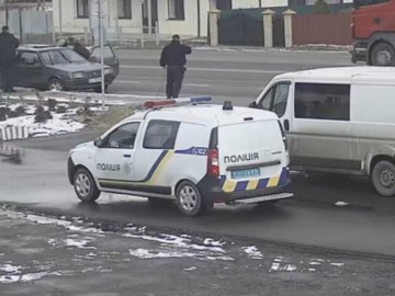 У селі під Луцьком – ДТП за участю вантажівки і легковика. ВІДЕО