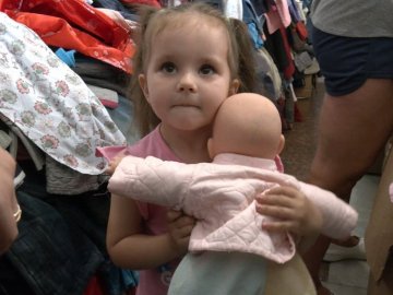 Центр взаємопідтримки в Луцьку допоміг для 38 тисяч переселенців. ВІДЕО