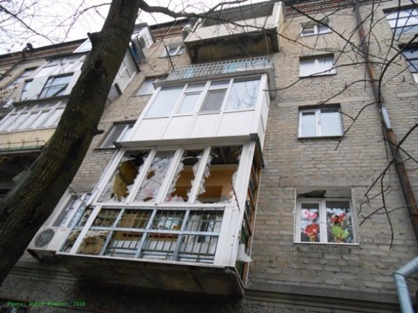 Як живеться на окупованій території ДНР і ЛНР. ФОТО