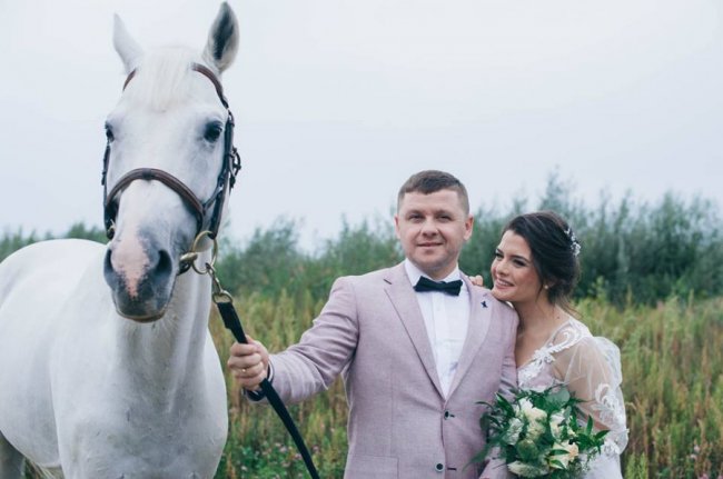 Неймовірно чуттєві знімки з весілля відомої луцької режисерки