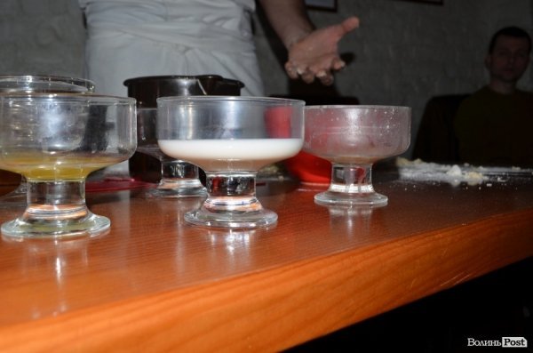 У Луцьку випікали хліб під музику. ФОТО