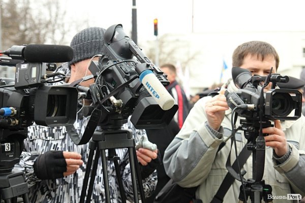 Акція «Вставай, Україно!» розпочалася в Луцьку. ФОТО. ОНОВЛЕНО