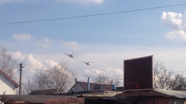 Над Луцьком пролетіли військові гелікоптери