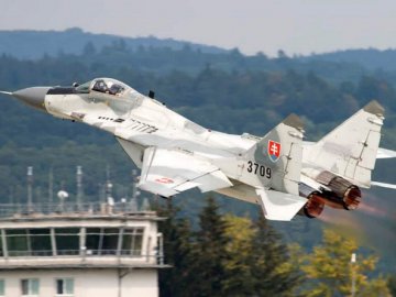 У Словаччині не відкидають можливої передачі для України винищувачів МіГ-29