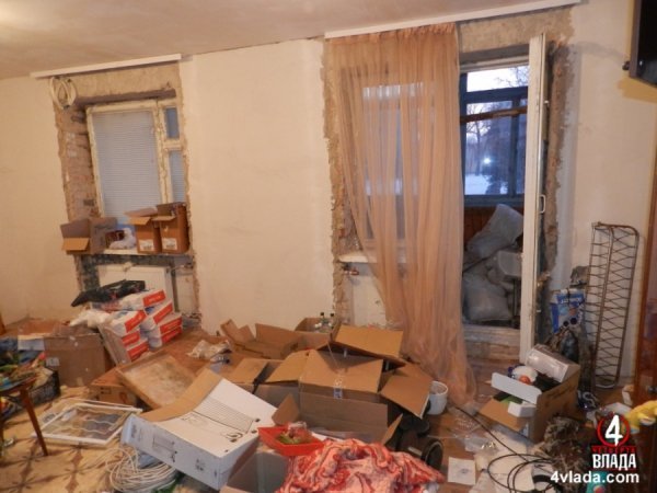 Жителі одного з найвищих будинків Луцька бояться обвалу будівлі