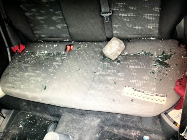 На Рівненщині невідомі пошкодили авто журналістці. ФОТО