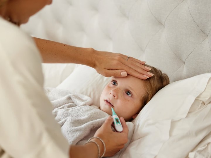 Що робити при підвищеній температурі у дитини?
