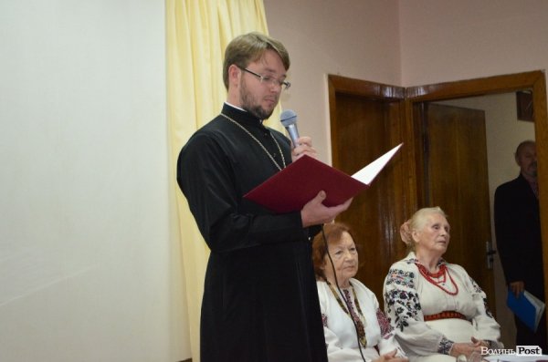 У Луцьку на захист української мови поставили мистецтво. ФОТО