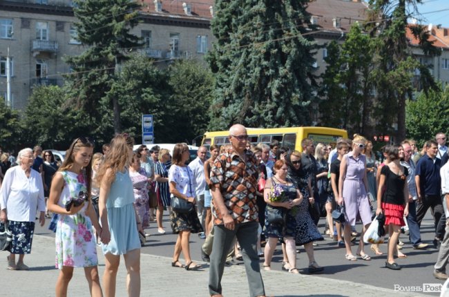 Як у Луцьку прощалися з Героєм Андрієм Єлістратовим. ФОТО