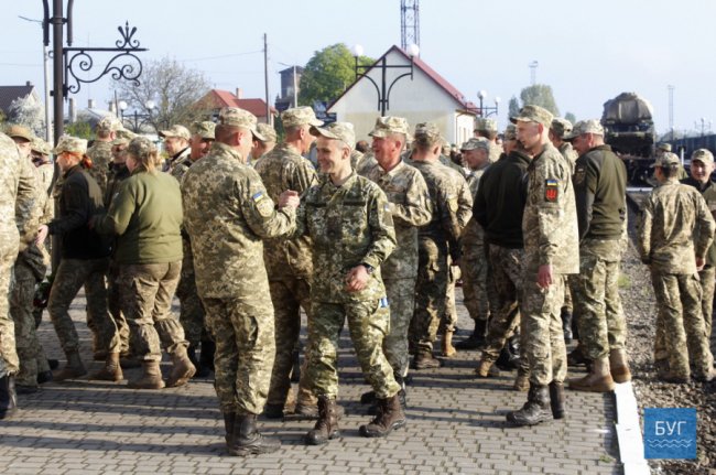 Як у Володимирі зустрічали бійців 14-ої бригади. ФОТО