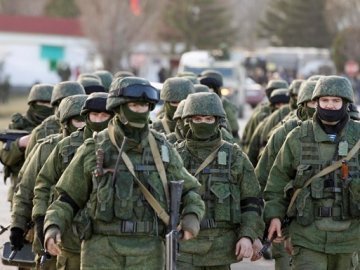 Російських військових масово викликають з відпусток