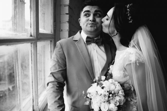 Відомий волинський гуморист зворушливо привітав дружину з річницею весілля. ФОТО