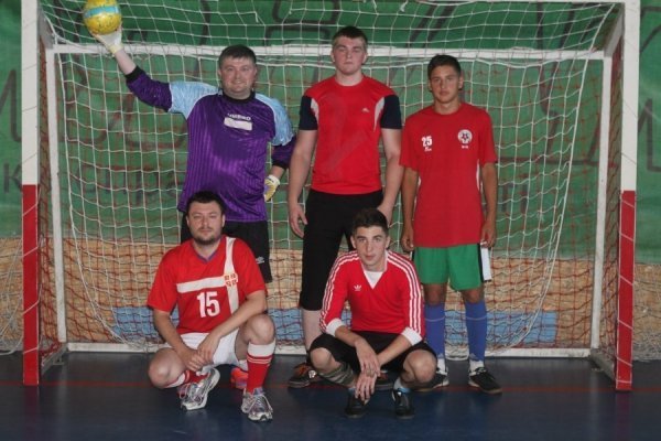 Чоловіча команда журналістів зіграла товариський матч з професійними спортсменками