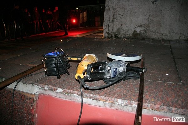 Як Волинь позбулася маневицького Леніна. ФОТО