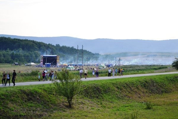 На дебютному «Франко-фесті» зібрались десятки тисяч людей та три луцькі гурти. ФОТО