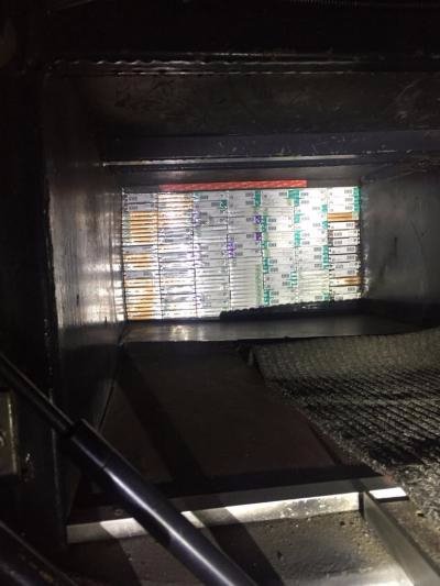 На кордоні з Польщею через приховані сигарети вилучили автобус