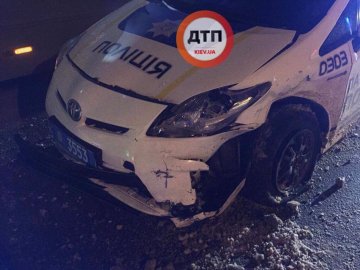 У Харкові п'яний водій протаранив патрульне авто