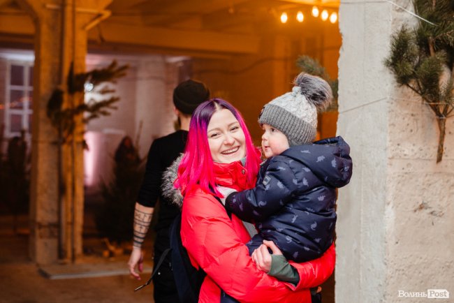 Особливі діджей-сети і запальні танці: яким був другий день фестивалю «Вітраж Вікенд». ФОТОРЕПОРТАЖ 