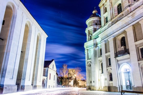 Фотопанорама нічного Луцька