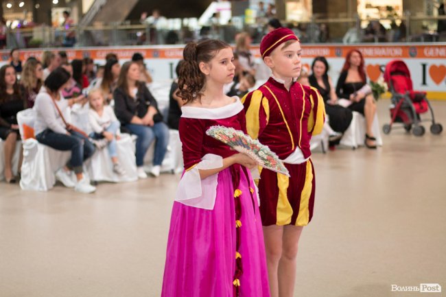 Свято з душею: у Луцьку відбувся «Осінній бал». ФОТО