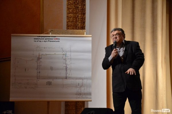 Варіанти, куди перенести «проблемний» луцький авторинок. ФОТО