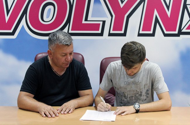 «Волинь» підписала трьох новачків