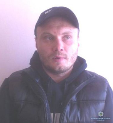 Шукають двох чоловіків, які під Луцьком тримали в заручниках криптовалютників. ФОТО