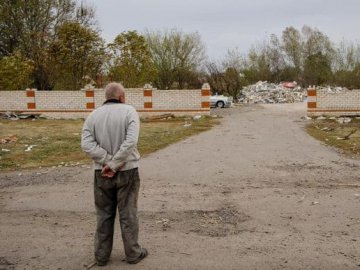Ідентифікували усіх загиблих: 59 людей вбили росіяни прямим влучанням «Іскандеру» в селі Гроза