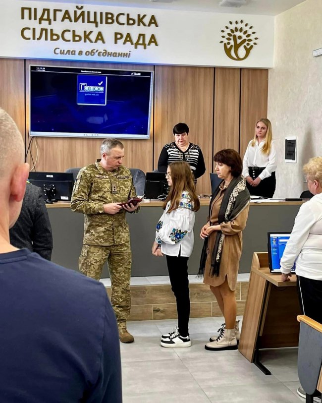 Родини отримали посмертні нагороди волинських Героїв