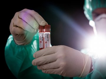 Ранок 19 вересня: в Україні –  3 240 нових випадків коронавірусу, на Волині – 94