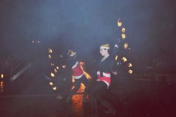 У Луцьку активісти «запалили вогні надії» для вихованців дитячого будинку. ФОТО