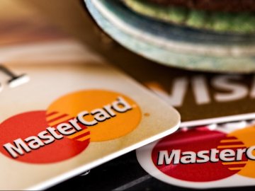 Правила грошових переказів в Україні можуть змінити