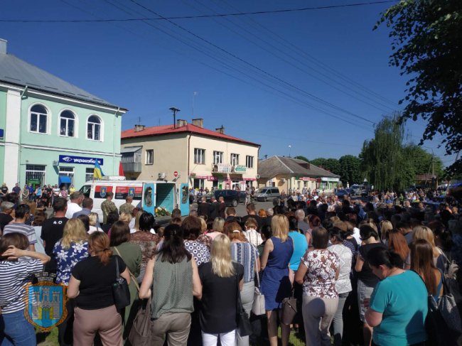 У Львові попрощалися із загиблим на Донбасі 23-річним бійцем. ФОТО