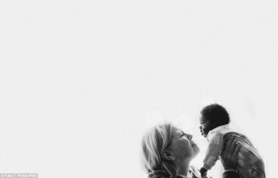 Життя від народження до всиновлення. ФОТО