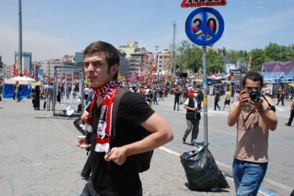 У Туреччині ‒ нові сутички між поліцією та демонстрантами. ФОТО