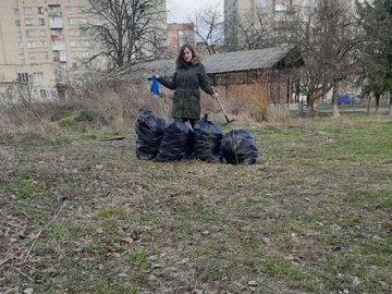 Луцька школярка запустила екологічний челендж. ФОТО