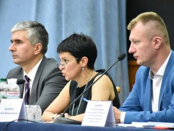 Боротися за депутатські мандати відмовилися 8 кандидатів-мажоритарників