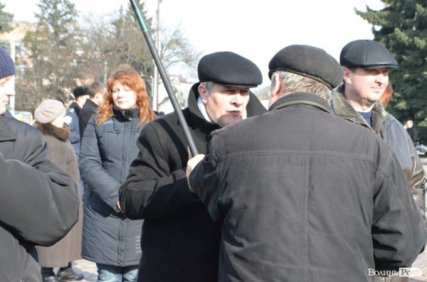 Майдан у Луцьку: Віче і хода на ДПЗ. ФОТО