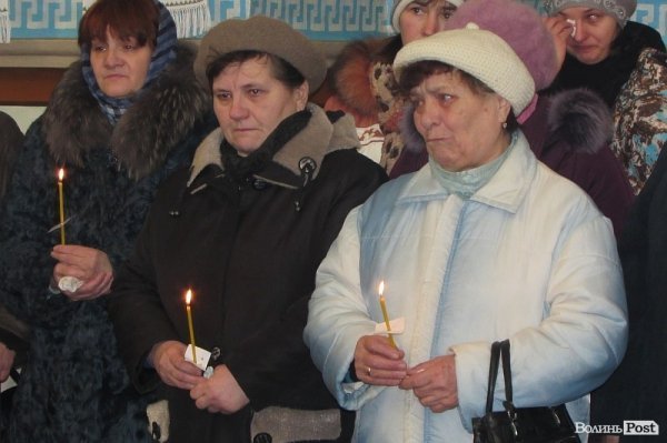 У Володимирі-Волинському попрощалися із загиблим бійцем. ФОТО